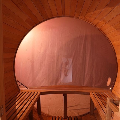 Sauna tradizionale all'aperto in legno massello di cedro rosso con vista panoramica