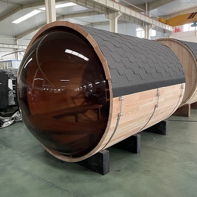 Sauna tradizionale all'aperto in legno massello di cedro rosso con vista panoramica