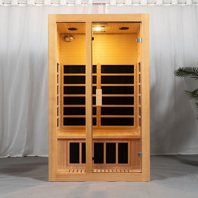 Stanza domestica di sauna di FME 2 di spettro completo di legno dell'interno basso della persona in cicuta
