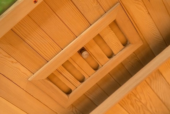Sauna infrarossa di legno solida di lusso di combinazione del vapore con 3 pareti di vetro temperate