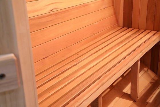 Sauna di legno asciutta del barilotto del vapore saturo della persona del radiatore 2 della stufa 4.5KW all'aperto