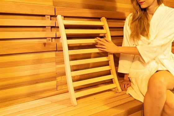 Sistema musicale Bluetooth Sauna secca all'aperto Relax e salute con porta in vetro temperato