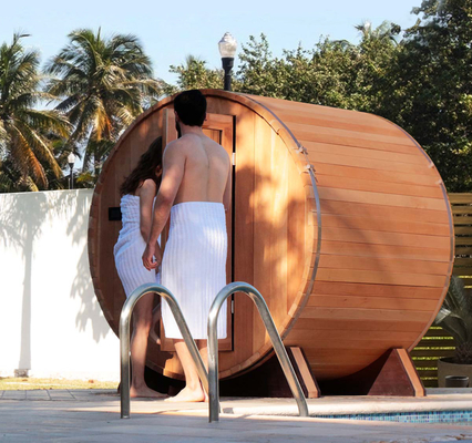 Barrillo esterno in legno di pino canadese Sala tradizionale di sauna a vapore 6000W