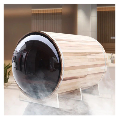 Vista panoramica Legno massello Barile di vapore esterno Sauna si riscalda rapidamente