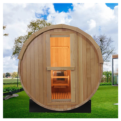 Sauna a botte esterno con finestra panoramica
