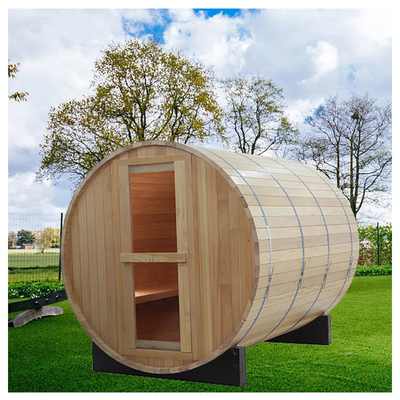 Sauna a botte esterno con finestra panoramica