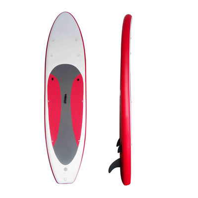 L'adulto sta su per sup il surf gonfiabile di Paddleboard di esplosione del bordo di pagaia